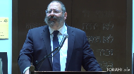 
	Who was Elifaz, and what effect did growing up in his grandfather Issac's home have on him?

	This is an exceprt from a riveting lecture by Rabbi Yosef Y. Jacobson titled: "Empowering our Children".
	Click here to see the full video.