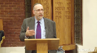 
	Chocolate chips and turkey oil, eggs and water, what are the kosher concerns?

	Rabbi Norman Schloss answers questions from the audience in humorous style. Naturally the first question in about the parve status of chocolate chips. Watch the video to find out where turkey oil comes in.

	► Click here to watch the Part 1

	This class was delivered at Chabad Lubavitch of Georgia