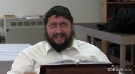 
	Rabbi Eli Silberstein sings a moving Chassidic melody with his unique dynamism and passion.  .