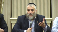 
	This video is taken from a Stump the Rabbi Session at the Sinai Scholars portion of JLI's National Jewish Retreat. In this clip, Rabbi Eliezer Sneiderman addresses the unique Jewish perspective on life, specifically in the areas of change and Jewish love