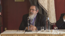 
	For more "Crossfire" questions, go to: torahcafe.com/crossfire.