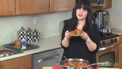 
	Join Kosher food blogger Chanie Apfelbaum in cooking gourmet, Syrian stuffed vegetables, known in Sephardic culture as “Mechsie”.

	To view the recipe on Chanie's blog click here:      http://www.busyinbrooklyn.com/mahshi-meat-rice-stuffed-vegetables/.