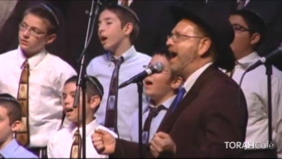 
	A Chassidic cantorial chant set to the prayer of Ta] (recited on the first day of Passover). This moving melody composed by Reb Avrohom Charitonov of Nikolayev, rises to crescendo with "Bmashmaeinu al yeri rozan" - "let there be no scarcity in our richness"