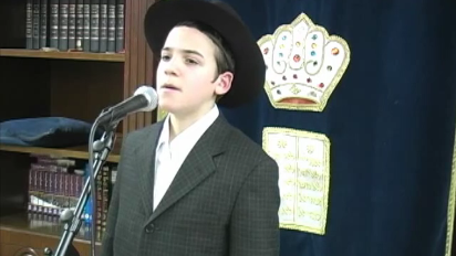
	Boruch Tzfasman, a promising young singer, sings Avinu Malkeinu, a prayer we recite on Rosh Hashana and Yom Kippur.
